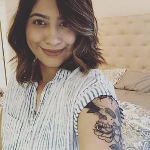 Meet your Posher, Abigail